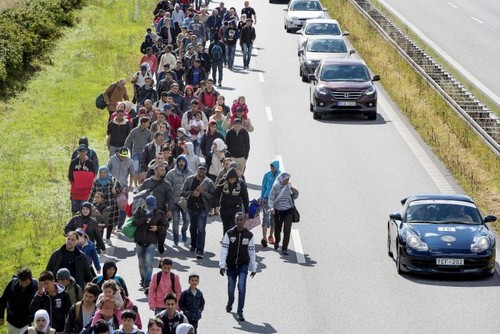 Europe tightens migrant control  - ảnh 1